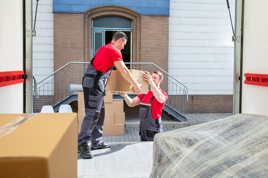 Why You Should Hire a Professional Mover